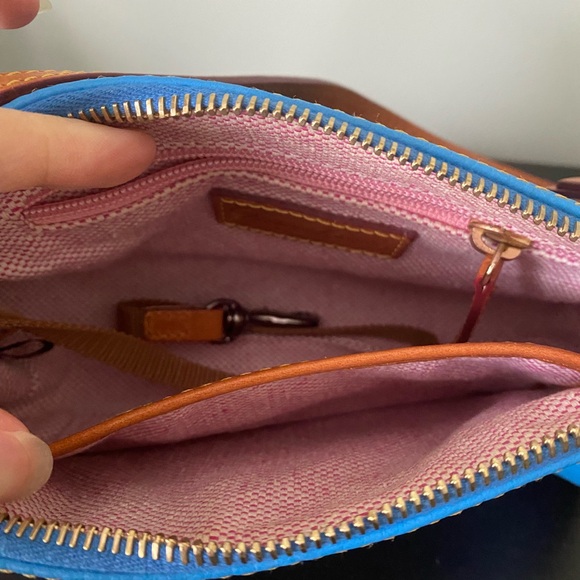 Dooney and Bourke blue leather bag wristlet small purse - Picture 3 of 6